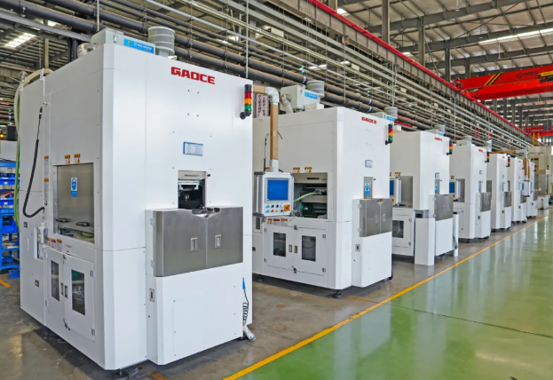 歐洲客戶復(fù)購彰顯硬核技術(shù)實力！高測股份磁材多線切割機再度閃耀出海